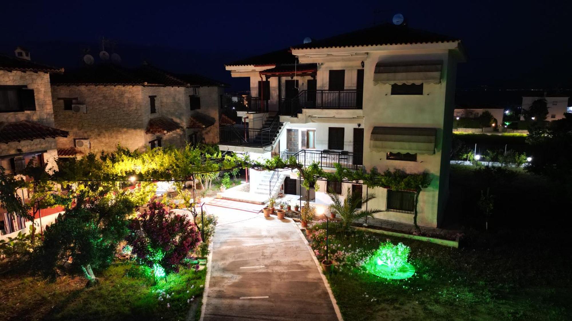 Studio Nastasia Afytos Exterior photo